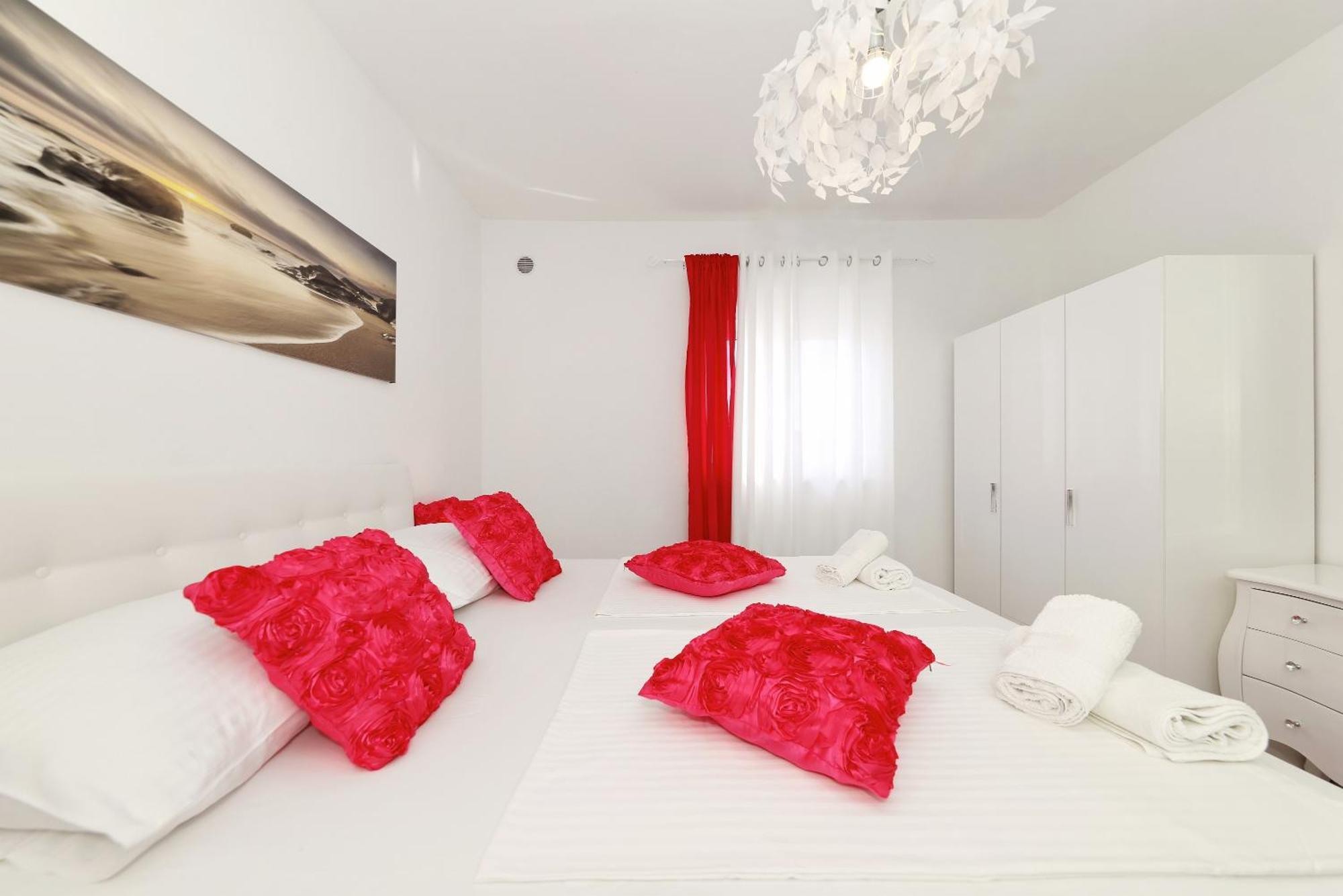 Apartments Rosini, 300M From The Beach With Shared Tavern And Bikes, Hoek van Holland Ngoại thất bức ảnh
