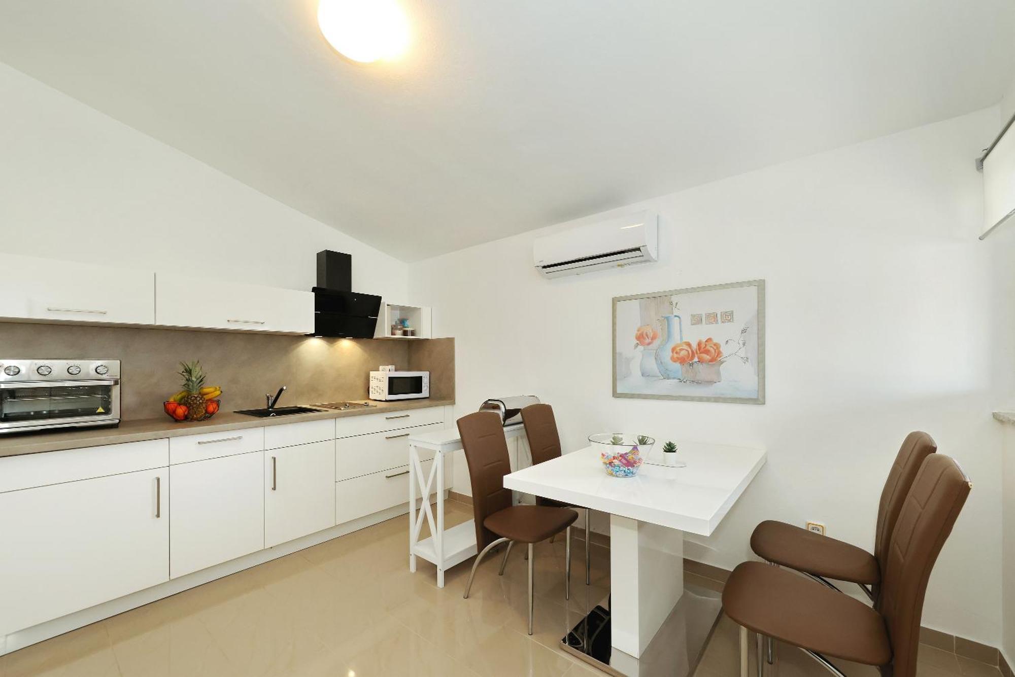 Apartments Rosini, 300M From The Beach With Shared Tavern And Bikes, Hoek van Holland Ngoại thất bức ảnh